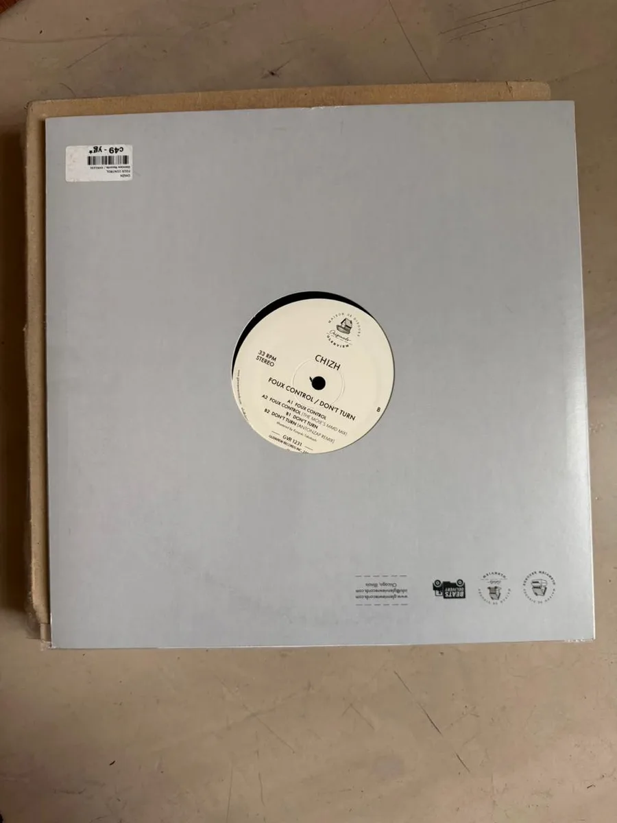 Chizh — Foux Control / Don't Turn